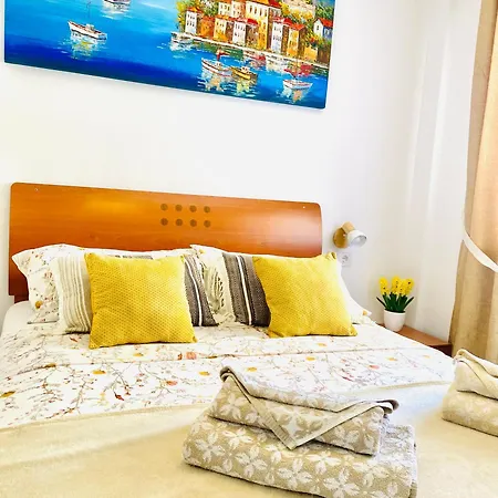 Sunny Sweet Olga Apartment *